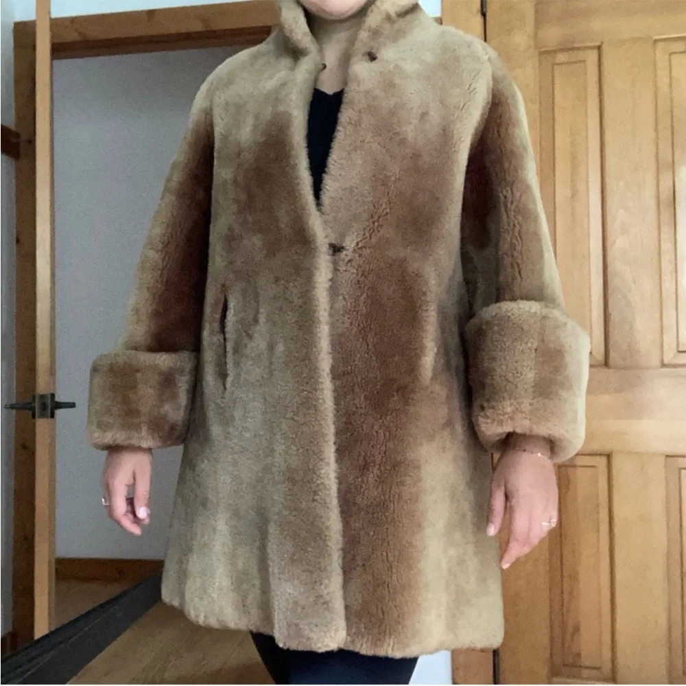 Women's Tan Faux Fur Coat - Picture 9 of 11